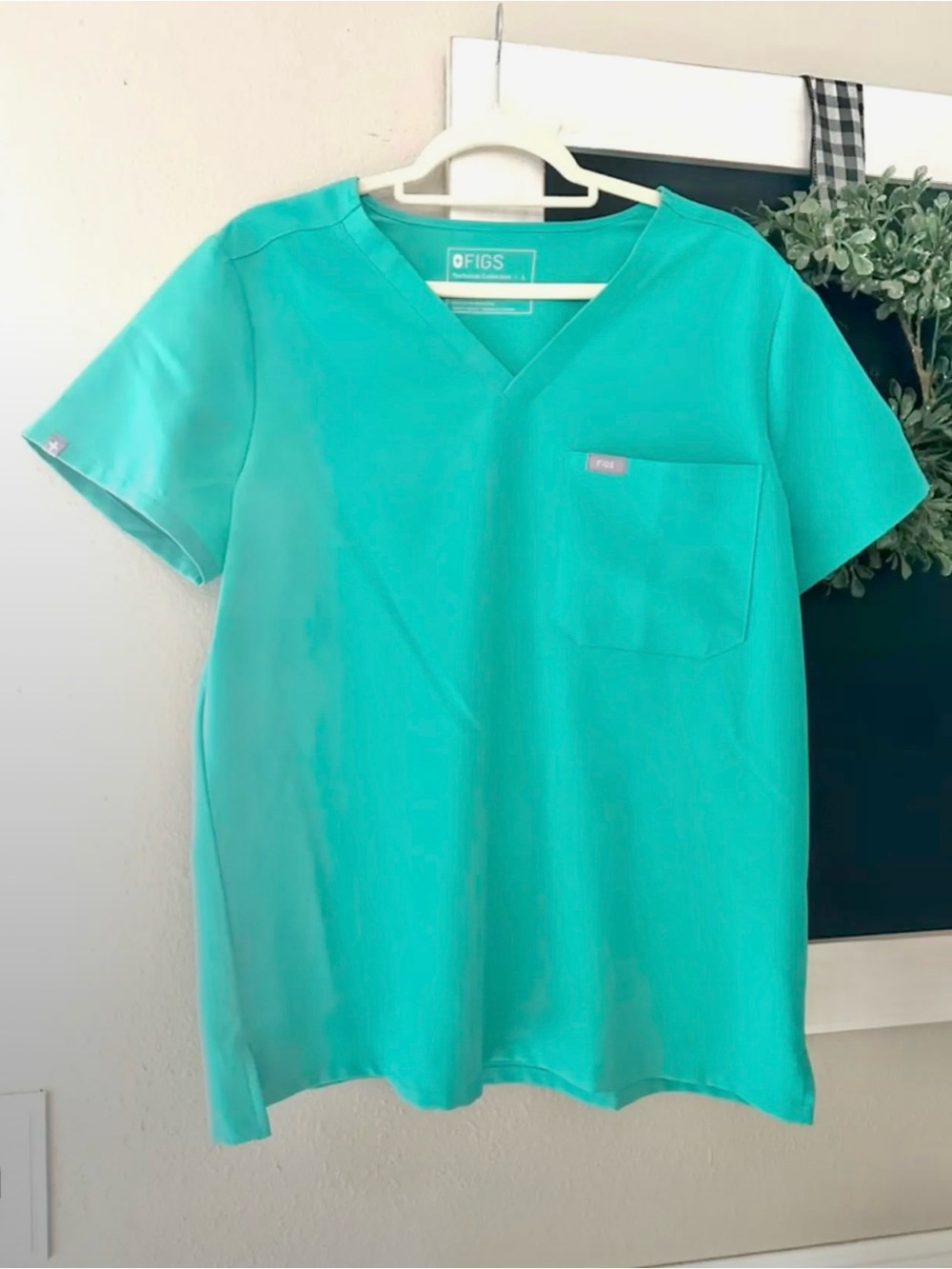 FIGS Surgical Green Scrub Top